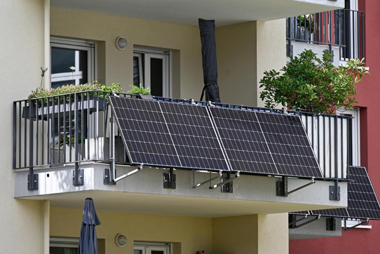 Gyzi, Athens — 2× 900W systems